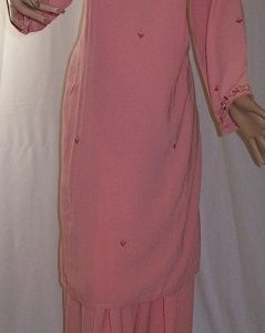 Salwar Kameez, bestickt-rosa